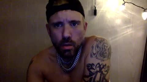 Snapshot of realzilla69 chatting on December 17, 2024, 3:17 am realzilla69 online show from December 17, 2024, 3:17 am