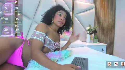 Snapshot of rebeca_brown_ chatting on May 23, 2026, 11:36 am Rebeca online show from May 23, 2026, 11:36 am