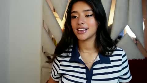 Snapshot of rebeca_cortez55 chatting on May 20, 2026, 1:17 pm Rebecca online show from May 20, 2026, 1:17 pm