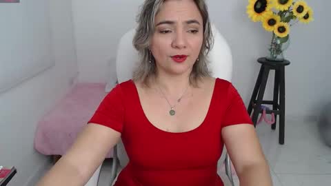 REBECA online show from September 21, 2025, 1:13 pm