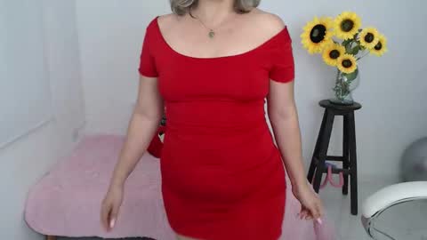 REBECA online show from September 24, 2025, 12:52 pm