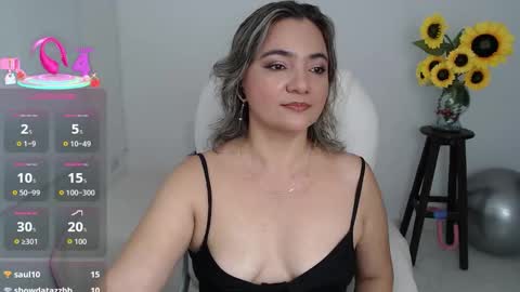 REBECA online show from October 12, 2025, 12:59 pm