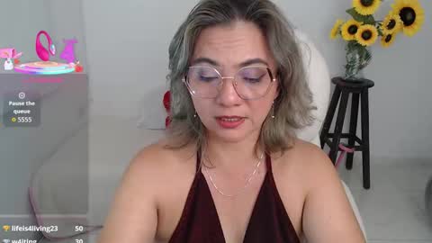 REBECA online show from October 16, 2025, 1:17 am