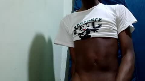 Tu mami Rebecca online show from June 29, 2026, 9:04 pm