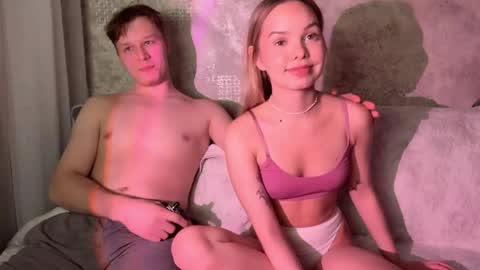 rebecca_david online show from March 5, 2026, 7:32 pm