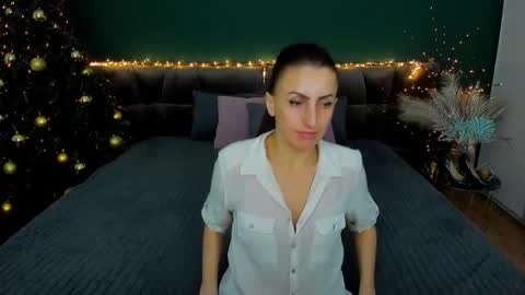 Snapshot of rebecca_diamonds chatting on January 5, 2025, 12:53 pm rebecca_diamonds online show from January 5, 2025, 12:53 pm