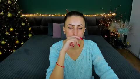 Snapshot of rebecca_diamonds chatting on January 19, 2025, 9:44 am rebecca_diamonds online show from January 19, 2025, 9:44 am