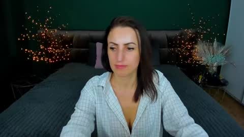 Snapshot of rebecca_diamonds chatting on January 23, 2025, 3:22 pm rebecca_diamonds online show from January 23, 2025, 3:22 pm