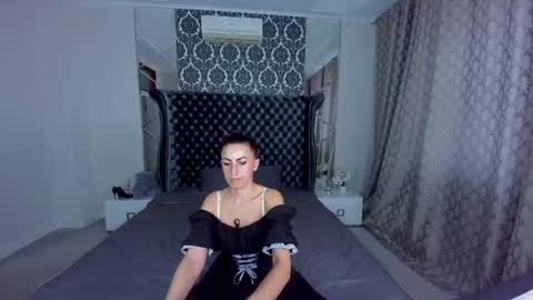 Snapshot of rebecca_diamonds chatting on October 8, 2025, 6:22 am rebecca_diamonds online show from October 8, 2025, 6:22 am