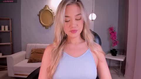 Rebe online show from May 25, 2026, 8:37 pm