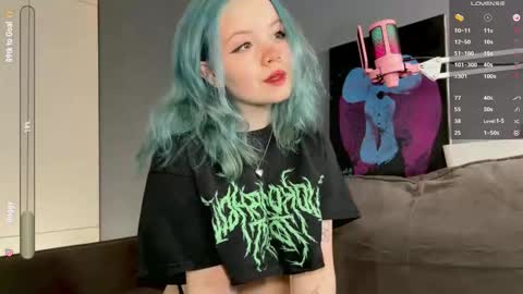 Rebecca Nikson online show from February 12, 2026, 3:12 am