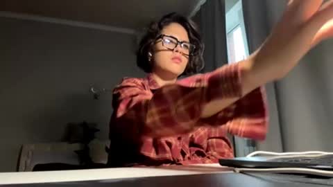 Rebecca online show from October 19, 2025, 12:06 pm
