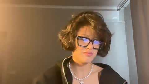Rebecca online show from October 21, 2025, 12:06 pm