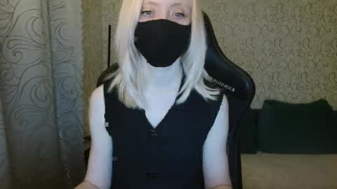 RebesaOlset online show from December 25, 2024, 3:38 pm