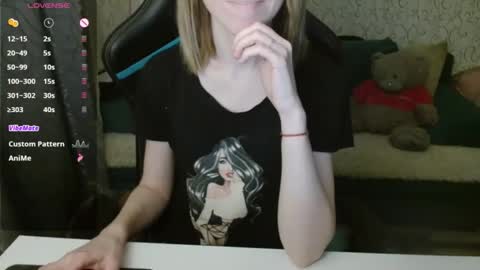 RebesaOlset online show from December 4, 2025, 3:21 pm