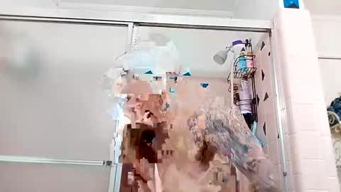 Snapshot of recka810 chatting on December 30, 2024, 2:31 am recka810 online show from December 30, 2024, 2:31 am