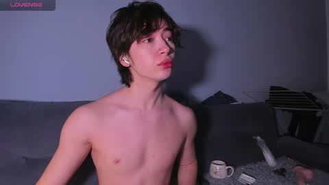 Snapshot of recklessalan chatting on April 26, 2026, 3:15 am Alan online show from April 26, 2026, 3:15 am