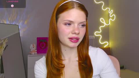 red__candy online show from March 6, 2025, 3:35 pm