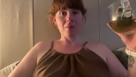 Snapshot of red_head_rosie_69 chatting on May 30, 2026, 8:06 pm Rosie online show from May 30, 2026, 8:06 pm
