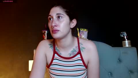 IG   OF red moonn online show from April 16, 2026, 4:02 am