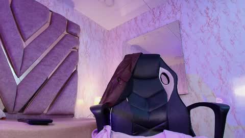 red_pandaa online show from March 27, 2026, 8:26 am