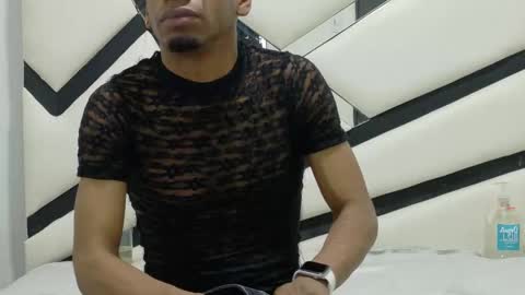Snapshot of redbryan_ebano chatting on October 7, 2025, 8:06 pm redbryan_ebano online show from October 7, 2025, 8:06 pm