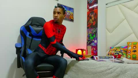 Snapshot of redbryan_ebano chatting on October 25, 2025, 11:10 pm redbryan_ebano online show from October 25, 2025, 11:10 pm