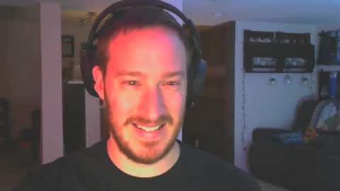 Snapshot of reddawg14 chatting on January 26, 2025, 4:41 am reddawg14 online show from January 26, 2025, 4:41 am