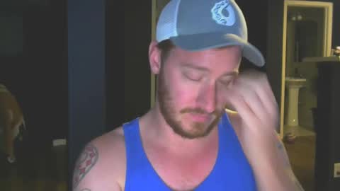 Snapshot of reddawg14 chatting on October 5, 2025, 1:26 am reddawg14 online show from October 5, 2025, 1:26 am