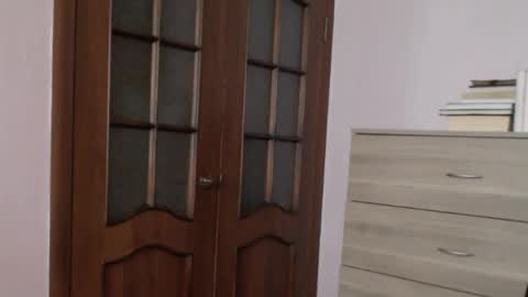 Lily online show from April 28, 2026, 2:38 am