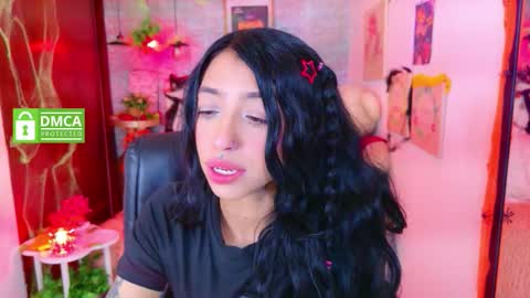 Lili Lopez online show from October 10, 2025, 7:57 pm