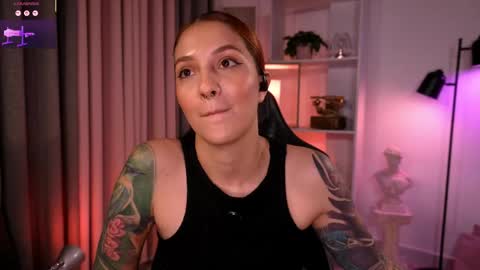 Snapshot of redjasmine_ chatting on May 14, 2026, 11:55 pm Red Jasmine online show from May 14, 2026, 11:55 pm