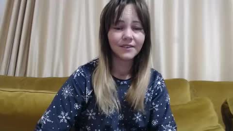 Snapshot of redjessica chatting on February 23, 2026, 3:59 am RedJessica online show from February 23, 2026, 3:59 am