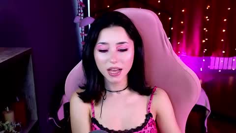 Kiara online show from May 28, 2026, 3:53 pm