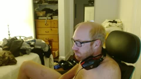 Snapshot of redrob57 chatting on June 25, 2026, 9:47 am redrob57 online show from June 25, 2026, 9:47 am