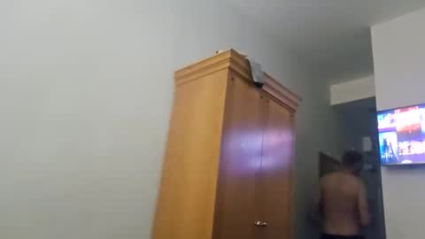 redrodridding online show from November 11, 2025, 5:57 pm