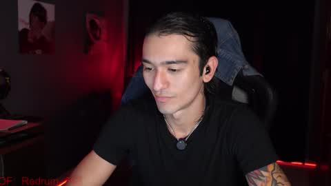 Red online show from March 11, 2026, 4:57 pm