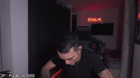 Snapshot of redrum_696 chatting on July 13, 2026, 4:04 am Red online show from July 13, 2026, 4:04 am