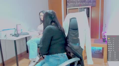 Snapshot of redskyxxx_ chatting on December 27, 2024, 11:06 am Sofia online show from December 27, 2024, 11:06 am