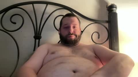 Snapshot of redsman1992 chatting on December 26, 2024, 10:05 am marlboroboy online show from December 26, 2024, 10:05 am