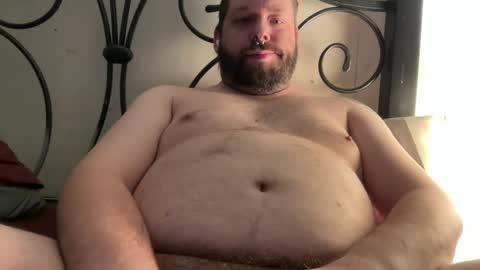 Snapshot of redsman1992 chatting on December 28, 2024, 9:42 am marlboroboy online show from December 28, 2024, 9:42 am