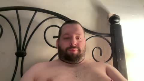 Snapshot of redsman1992 chatting on February 1, 2025, 9:43 am marlboroboy online show from February 1, 2025, 9:43 am