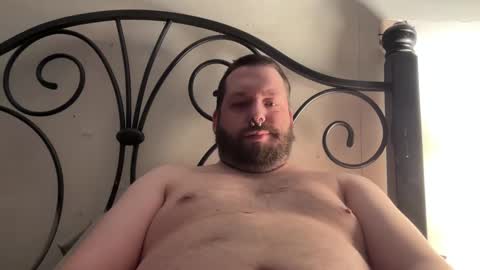 Snapshot of redsman1992 chatting on February 26, 2025, 10:04 am marlboroboy online show from February 26, 2025, 10:04 am