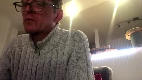 Redspider154 online show from April 25, 2026, 1:52 am