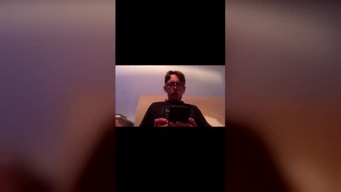 Redspider154 online show from April 26, 2026, 12:30 am