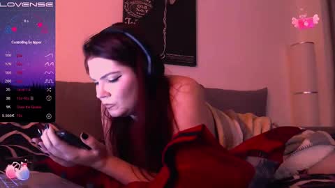 Snapshot of redyari chatting on January 25, 2025, 11:43 pm Red online show from January 25, 2025, 11:43 pm