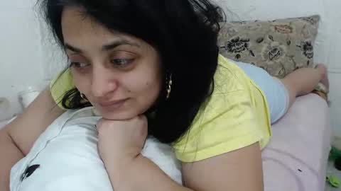 Snapshot of reeapassion chatting on February 26, 2026, 10:42 pm Reea online show from February 26, 2026, 10:42 pm