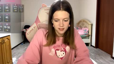 Lucy online show from September 16, 2025, 3:57 pm