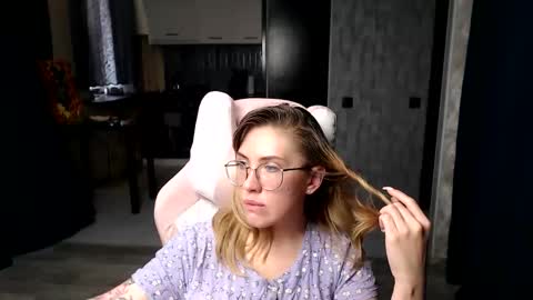 Regina online show from September 9, 2025, 12:15 pm