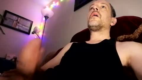 Snapshot of regularguy20 chatting on March 4, 2025, 10:46 am regularguy20 online show from March 4, 2025, 10:46 am